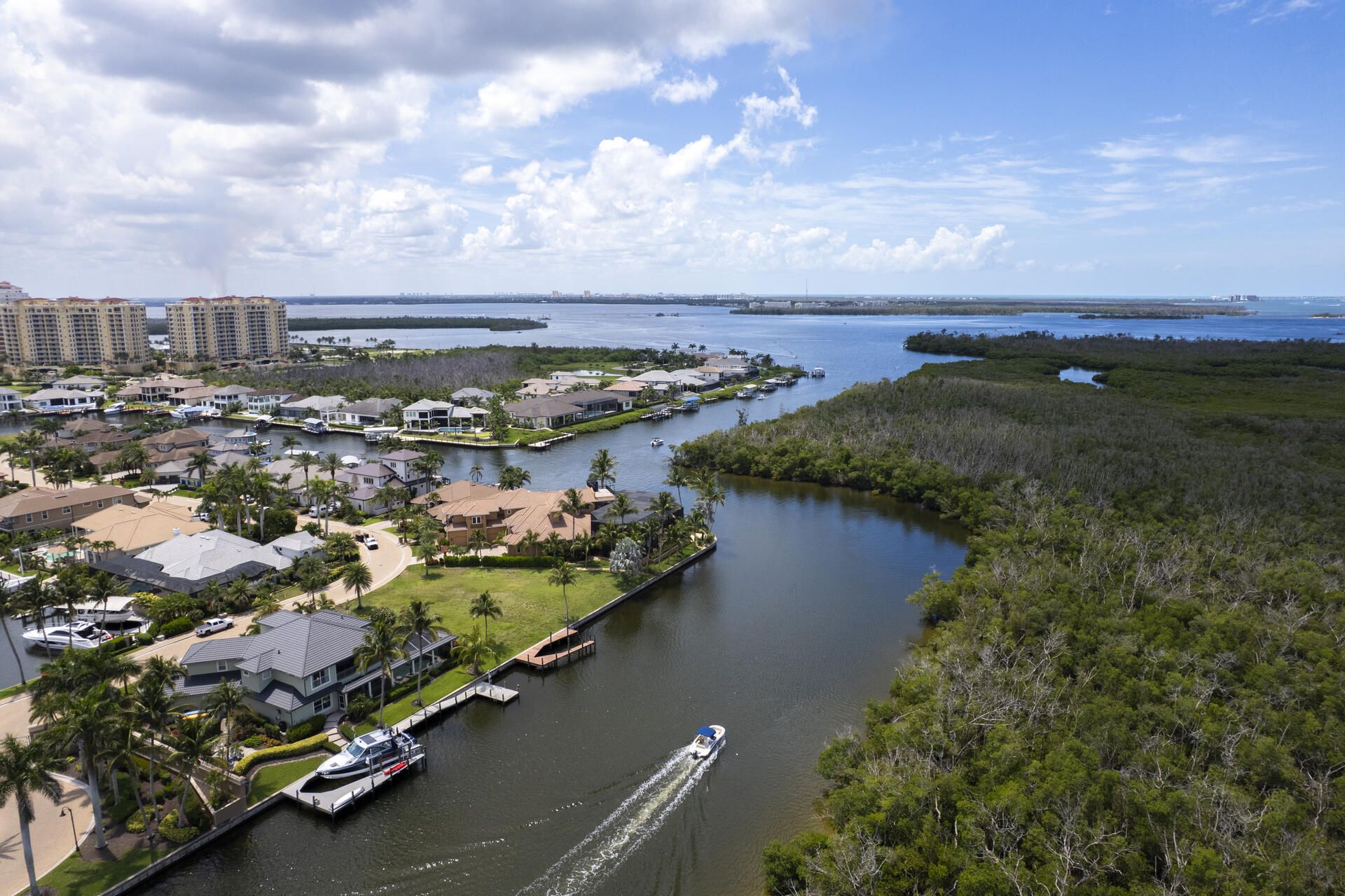 2138 El Dorado Pkwy W, Cape Coral, FL 33914 Photo