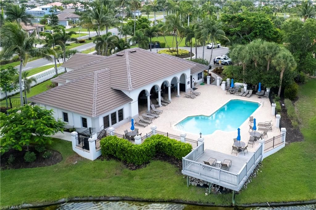 2138 El Dorado Pkwy W, Cape Coral, FL 33914 Photo