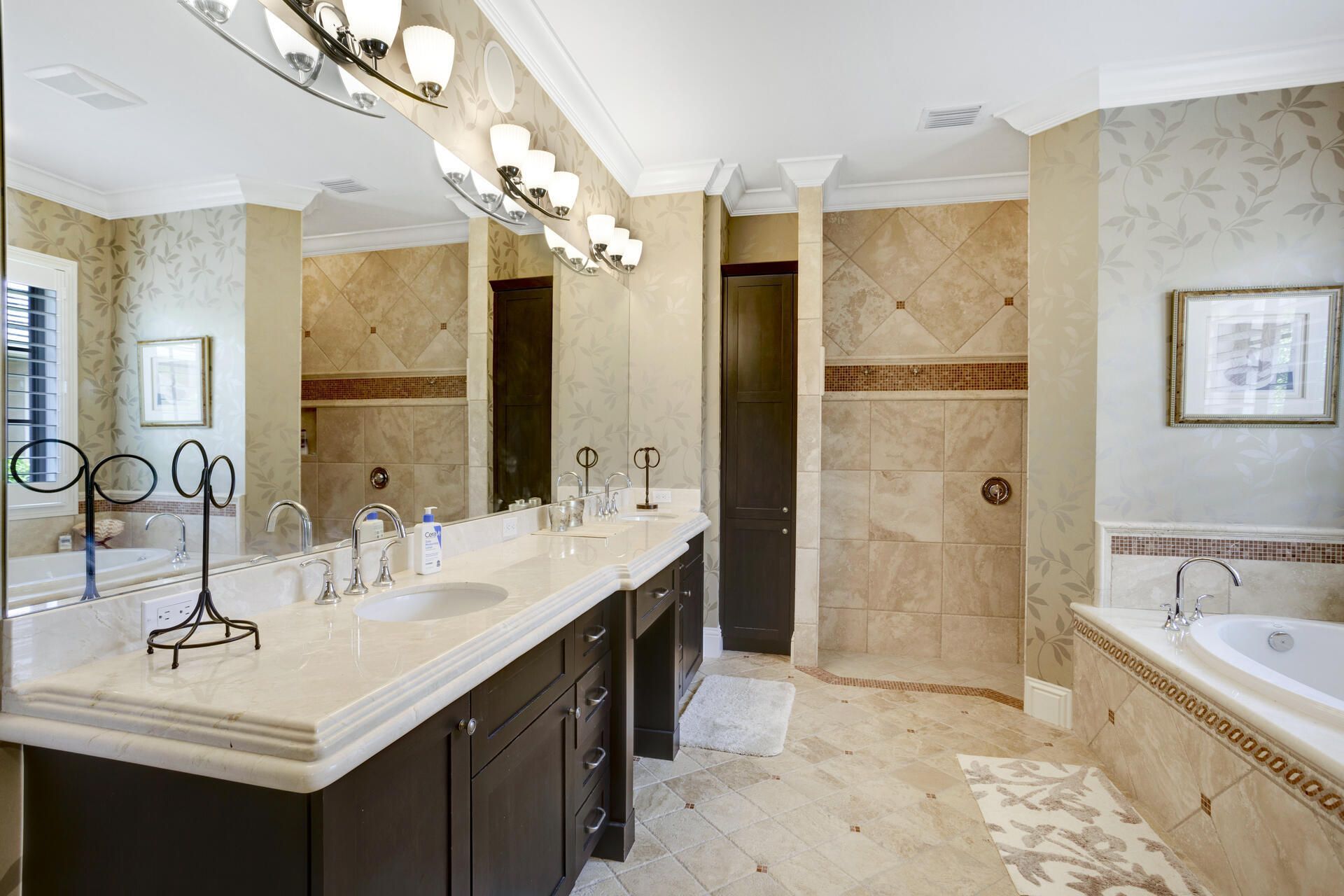 2138 El Dorado Pkwy W, Cape Coral, FL 33914 Photo