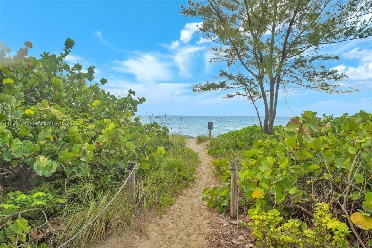 1936 S Ocean Dr, Unit 6D, Hallandale Beach, FL 33009 Photo