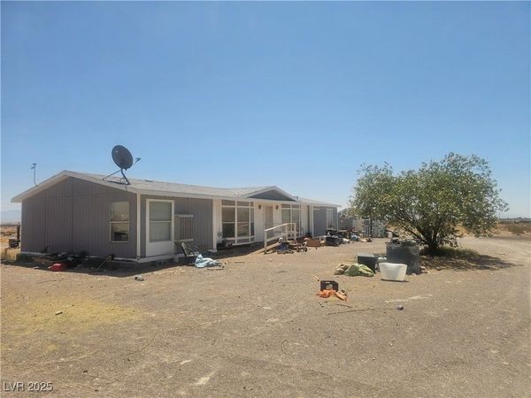 2779 S Sandstone Drive, Amargosa Valley, NV 89020