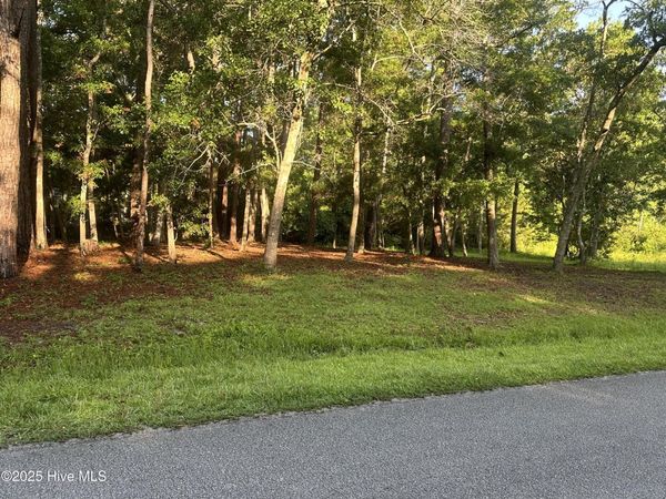 1792 Oak Street SW, Ocean Isle Beach, NC 28469