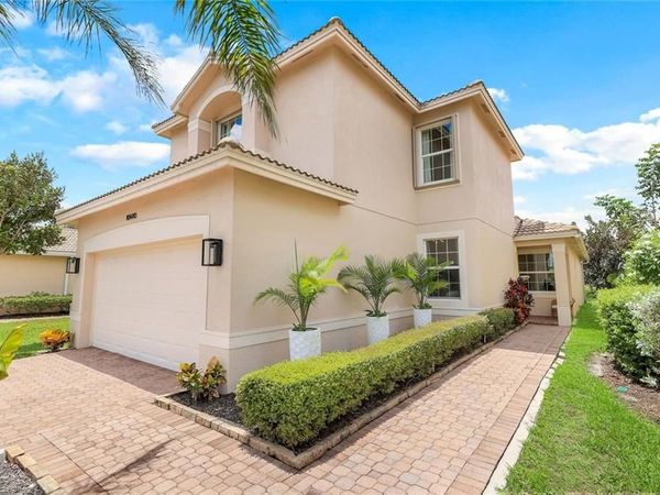 10490 Spruce Pine CT, FORT MYERS, FL 33913