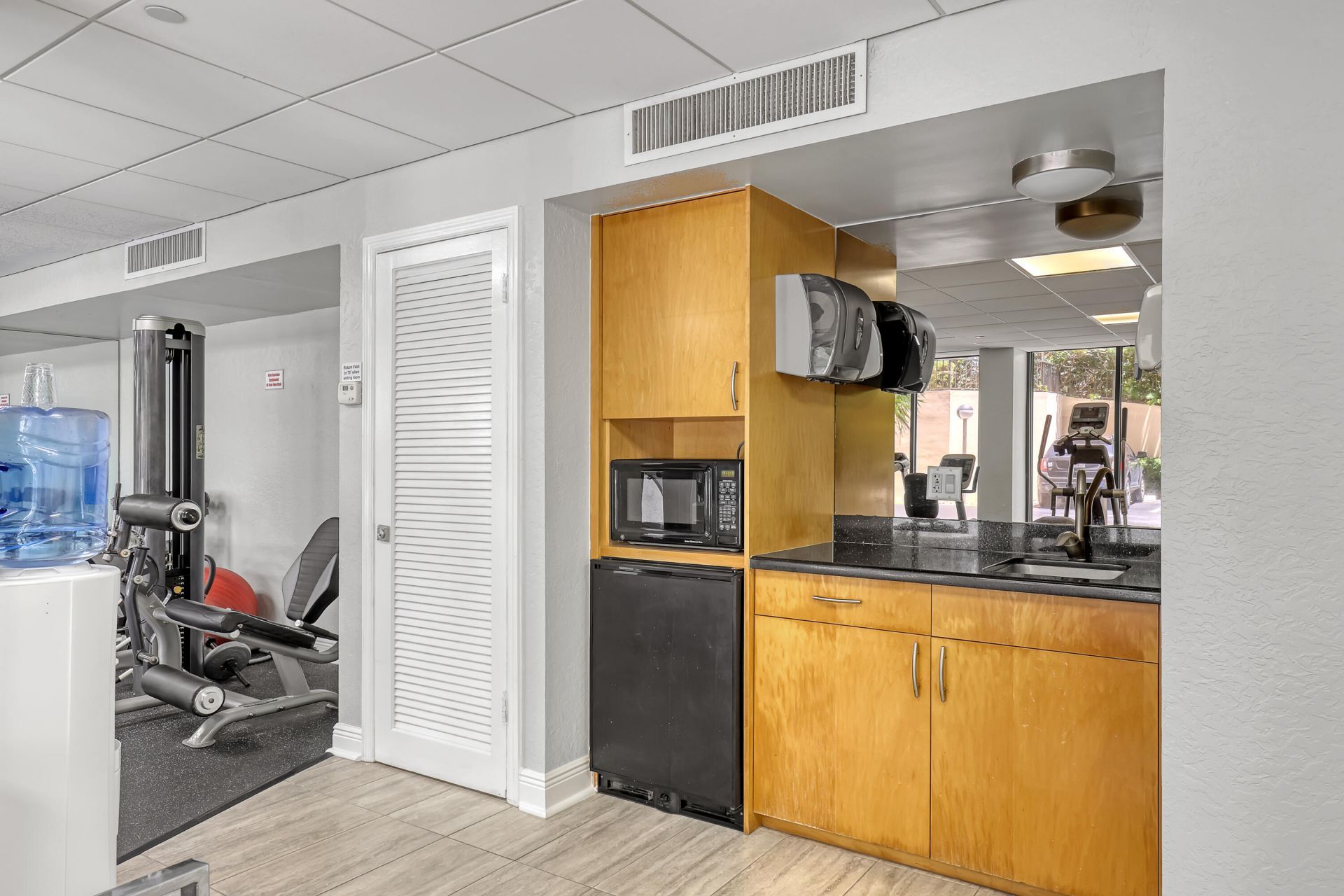 4200 N Ocean Drive, Unit 2-403, Singer Island, FL 33404 Photo