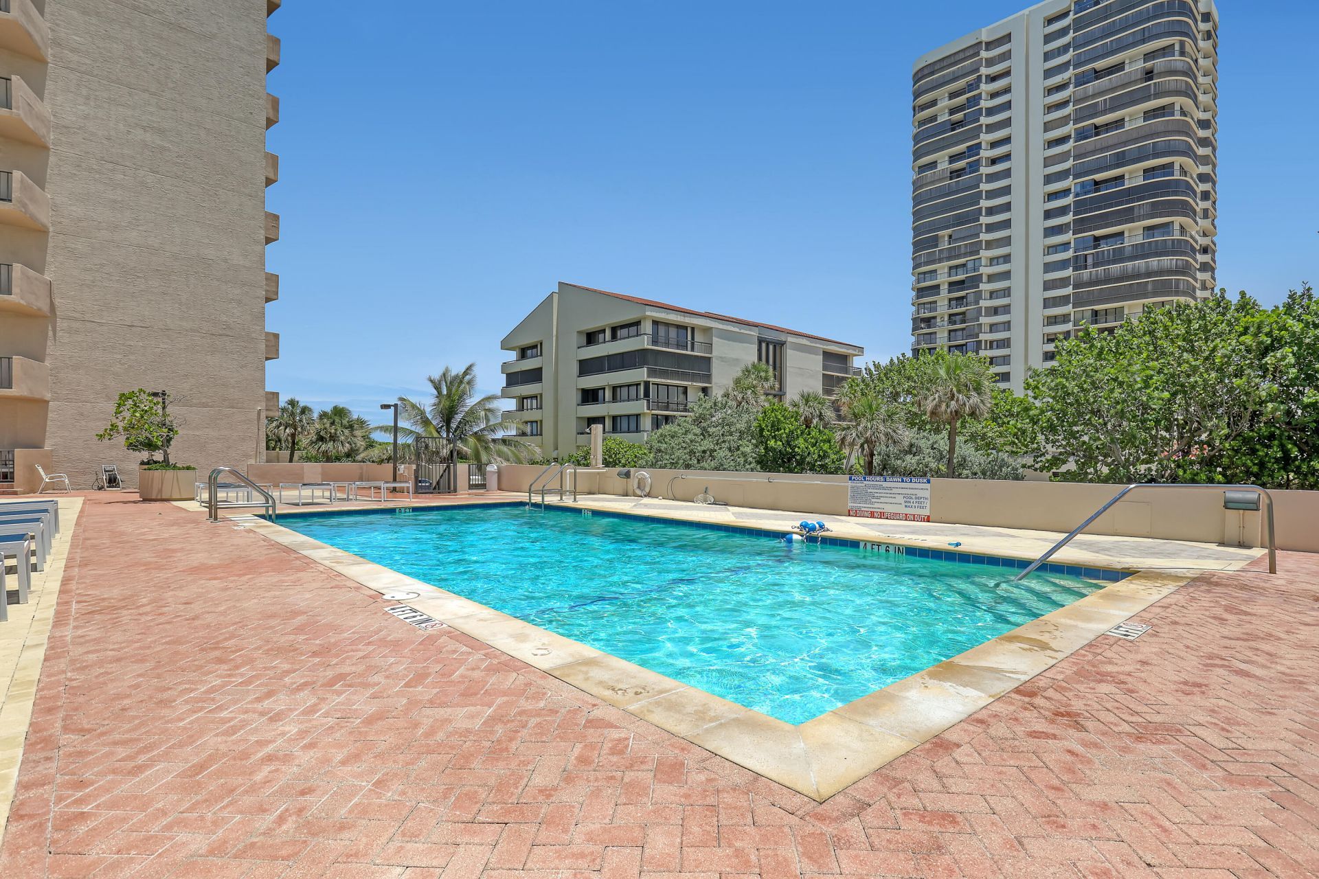 4200 N Ocean Drive, Unit 2-403, Singer Island, FL 33404 Photo
