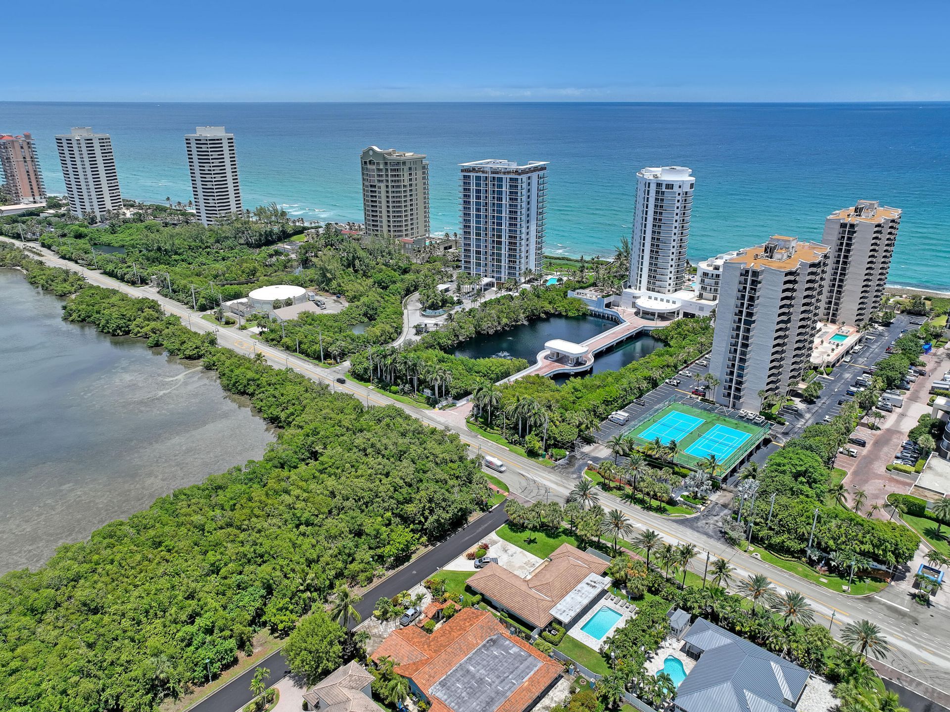 4200 N Ocean Drive, Unit 2-403, Singer Island, FL 33404 Photo