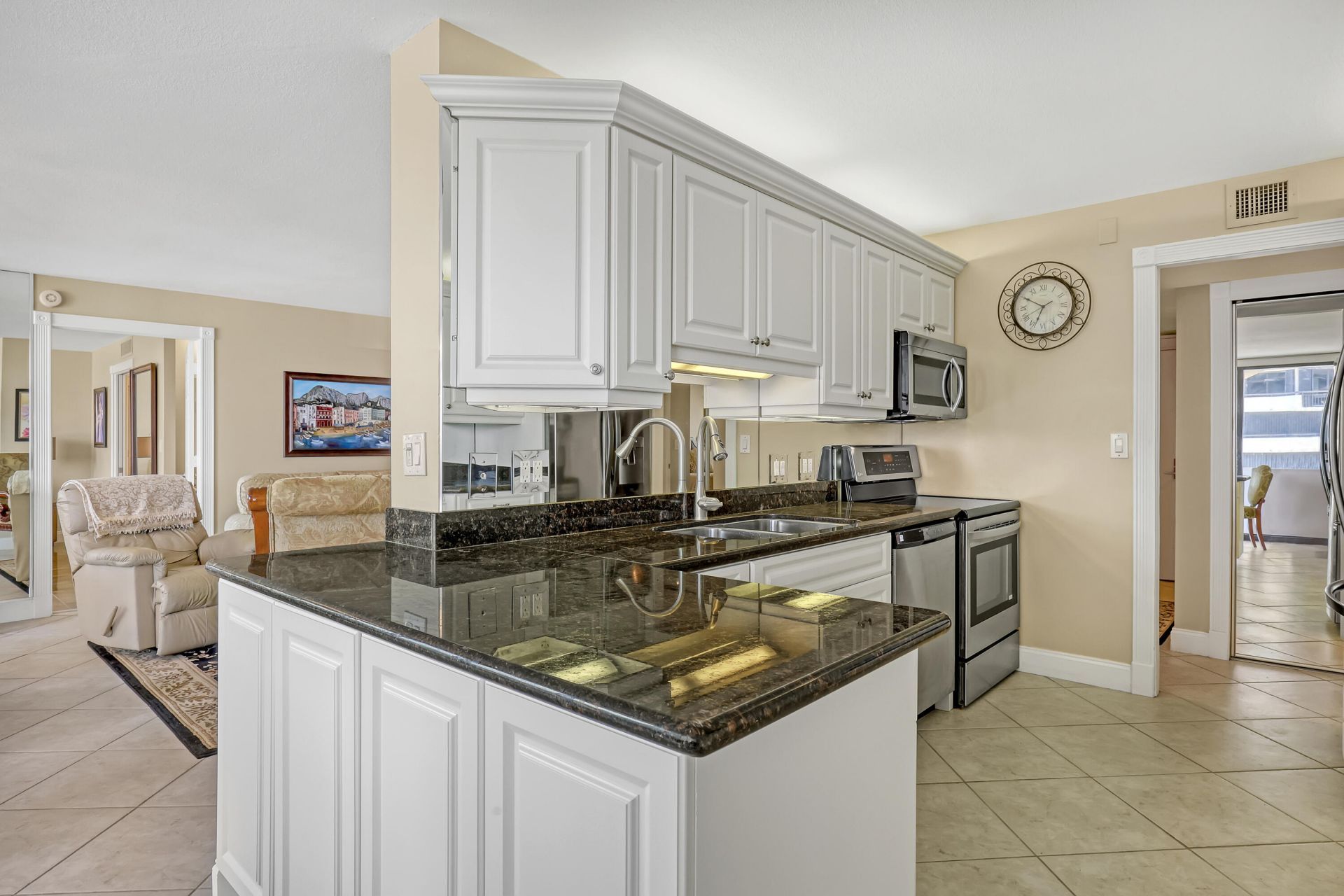 4200 N Ocean Drive, Unit 2-403, Singer Island, FL 33404 Photo