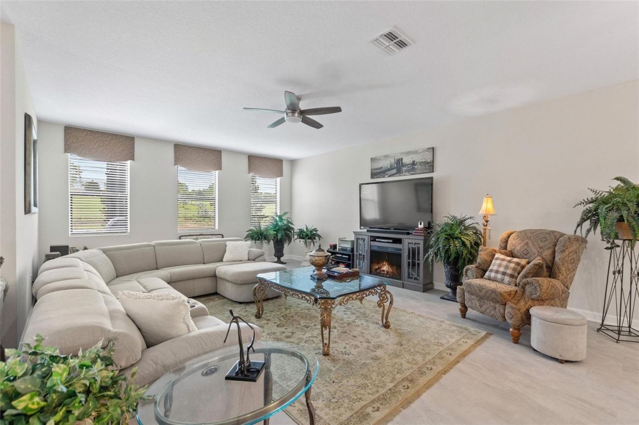 1452 Mickelson Ct, Davenport, FL 33896 Photo