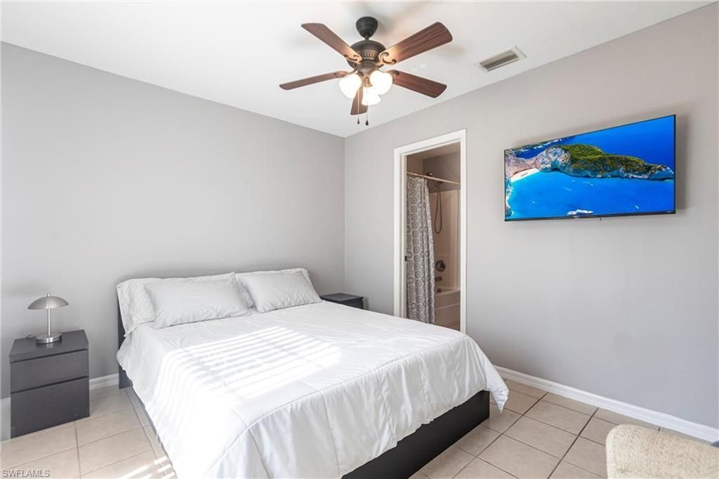 3034 SW 14th Ave, Cape Coral, FL 33914 Photo