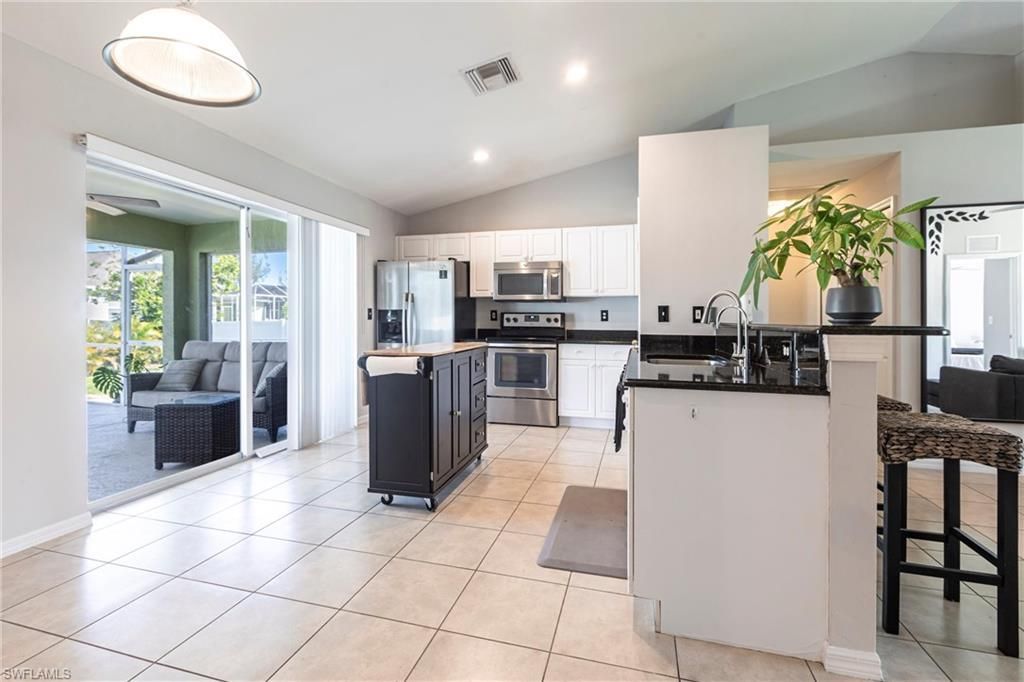 3034 SW 14th Ave, Cape Coral, FL 33914 Photo