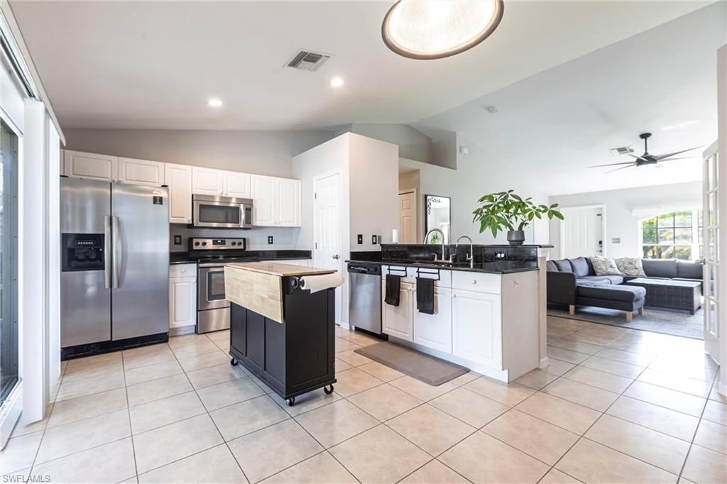 3034 SW 14th Ave, Cape Coral, FL 33914 Photo