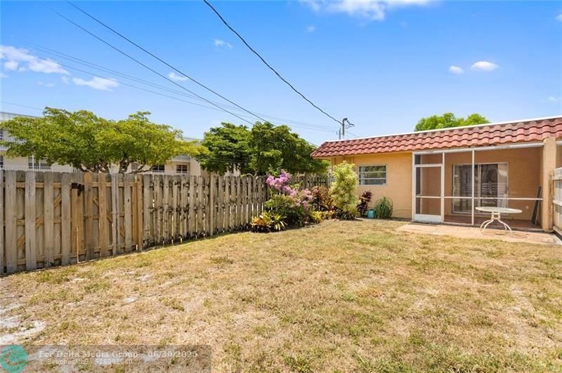 697 Ipswich St, Boca Raton, FL 33487 Photo