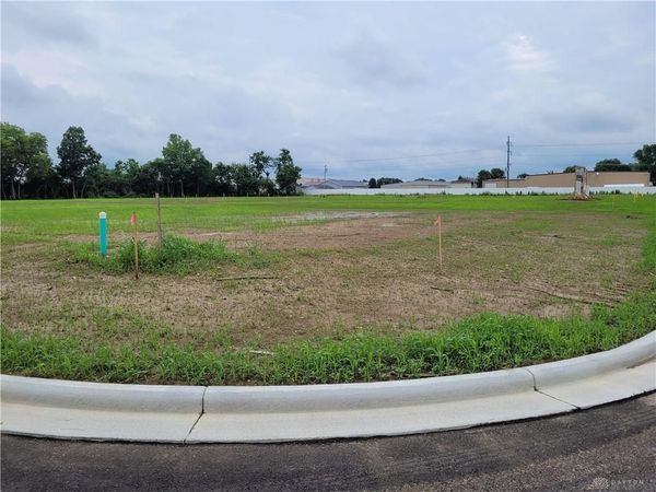 201 Charles Court, Covington, OH 45318