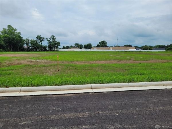 205 Charles Court, Covington, OH 45318