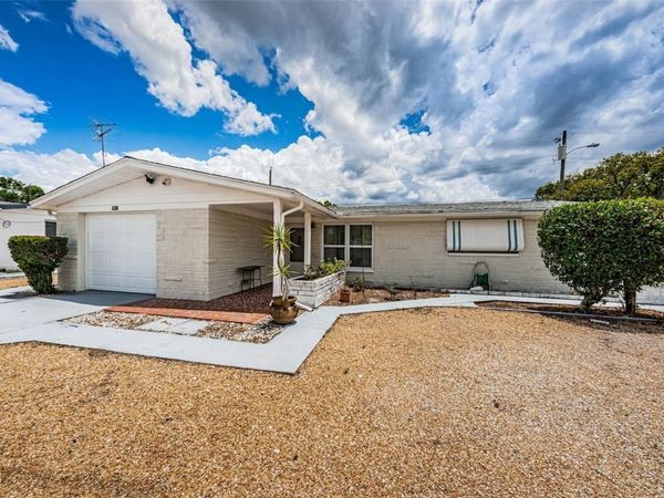 4902 VISION AVENUE, HOLIDAY, FL 34690