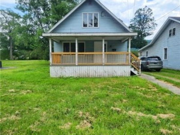 612 Wildwood Avenue, Salamanca, NY 14779