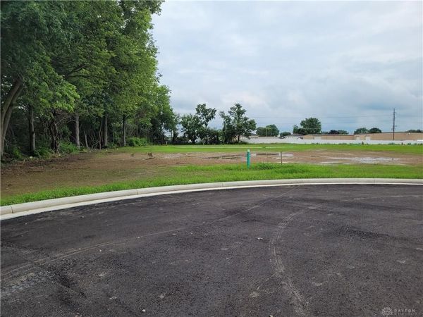 207 Charles Court, Covington, OH 45318