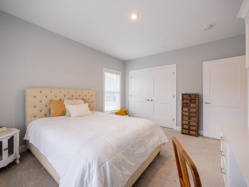 5211 Highpointe Lakes Drive, Unit 7105, Westerville, OH 43081 Photo 36