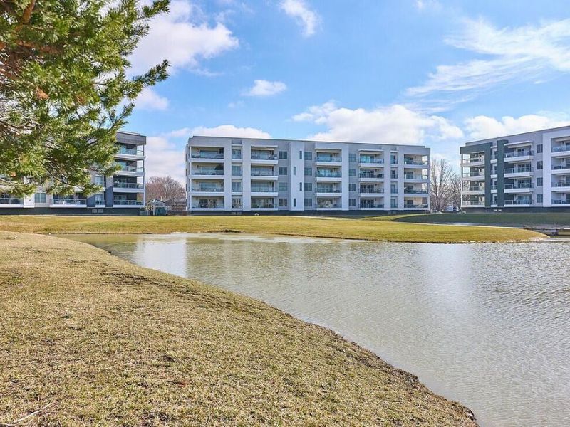 5211 Highpointe Lakes Drive, Unit 7105, Westerville, OH 43081 Photo 4