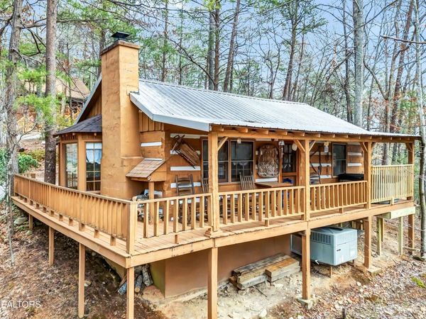 1505 Dawn Lane, Sevierville, TN 37876