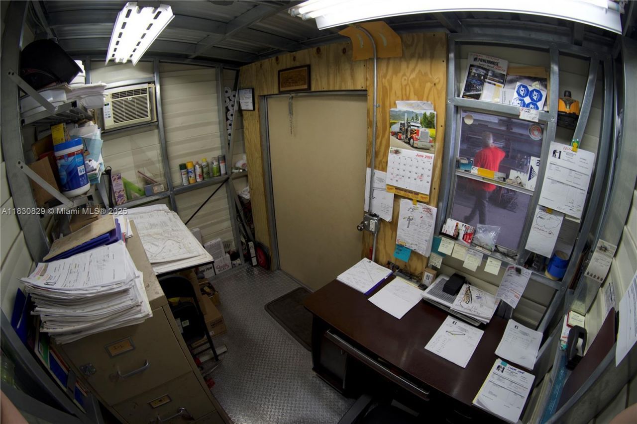 4471 SW 75th Ave, Miami, FL 33155 Photo