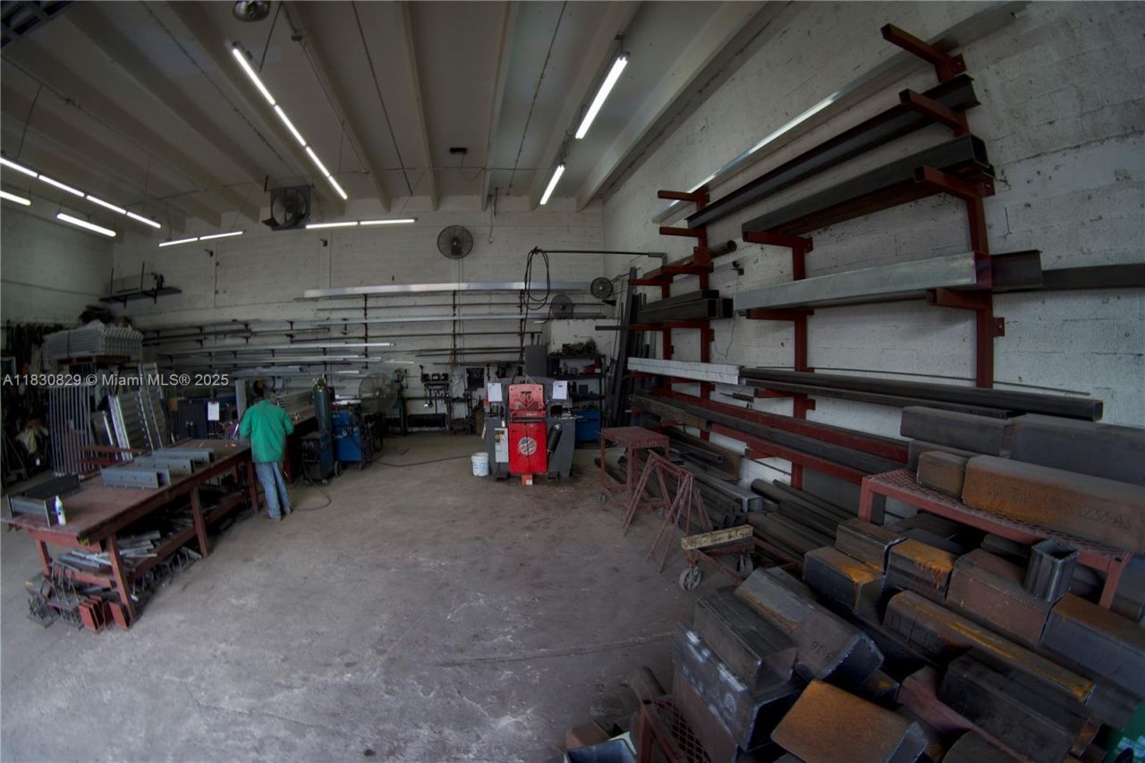 4471 SW 75th Ave, Miami, FL 33155 Photo