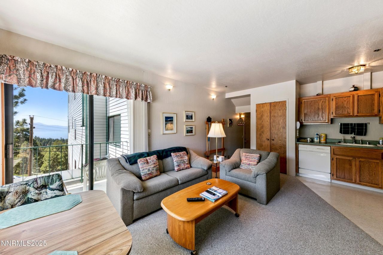 313 Tramway Drive, Unit 20, Stateline, NV 89449 Photo