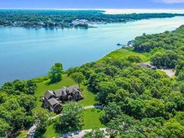 3 Old Mastic Drive, Mastic Beach, NY 11951