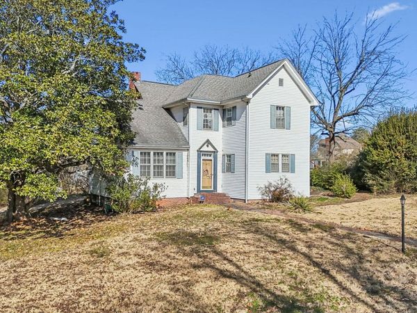 403 Hoffman Avenue, Bridgeport, AL 35740