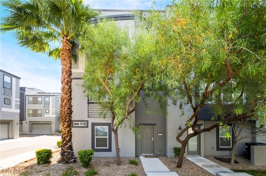 9050 W Tropicana Avenue, Unit 1017, Las Vegas, NV 89147 Main Photo