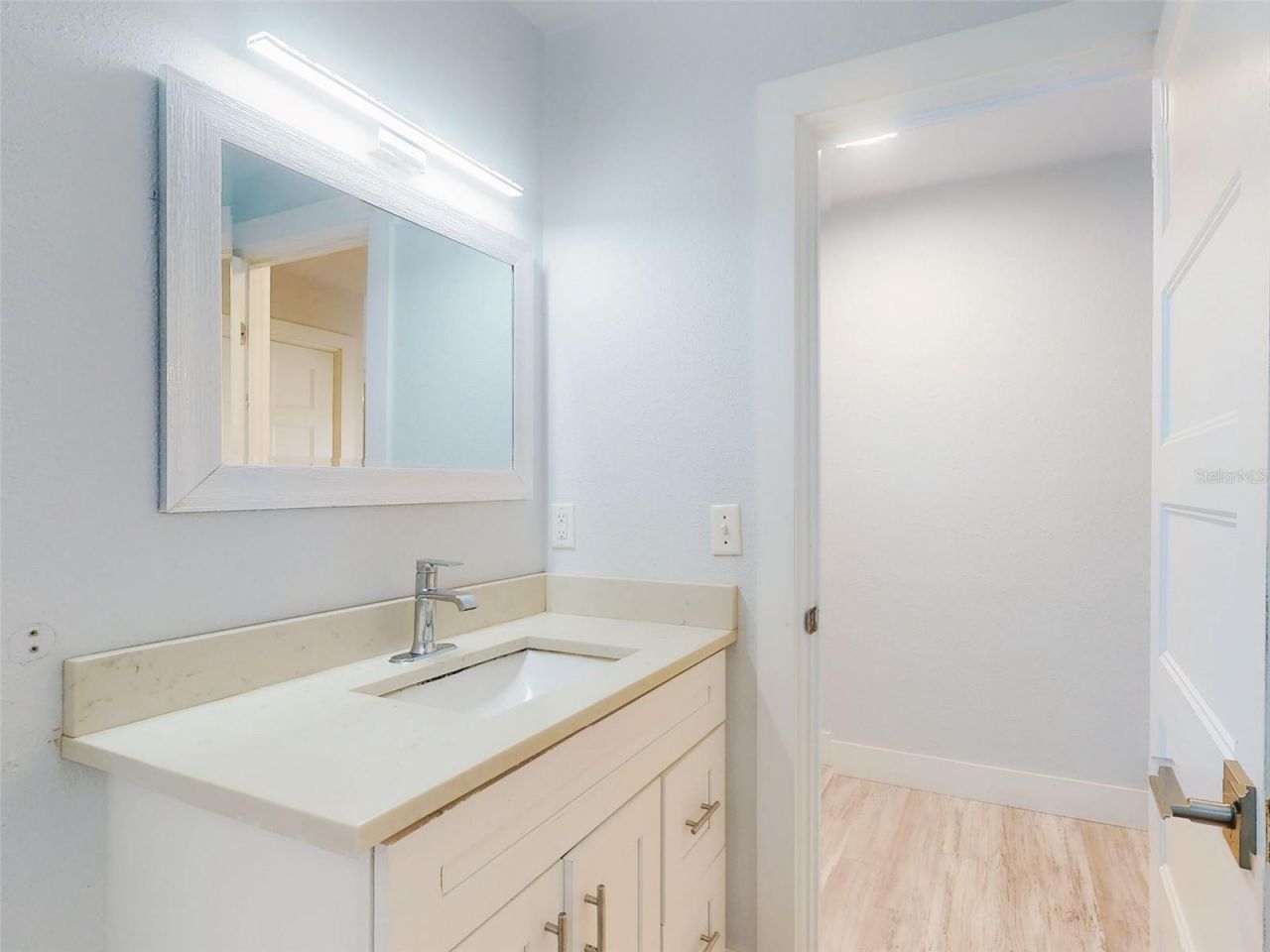 5476 W Bayshore Drive, Port Orange, FL 32127 Photo