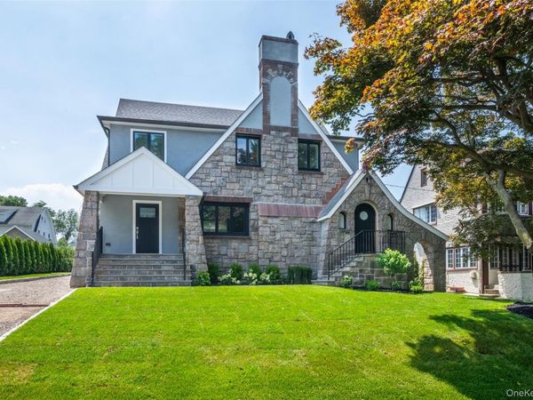 138 Mount Joy Place, New Rochelle, NY 10801