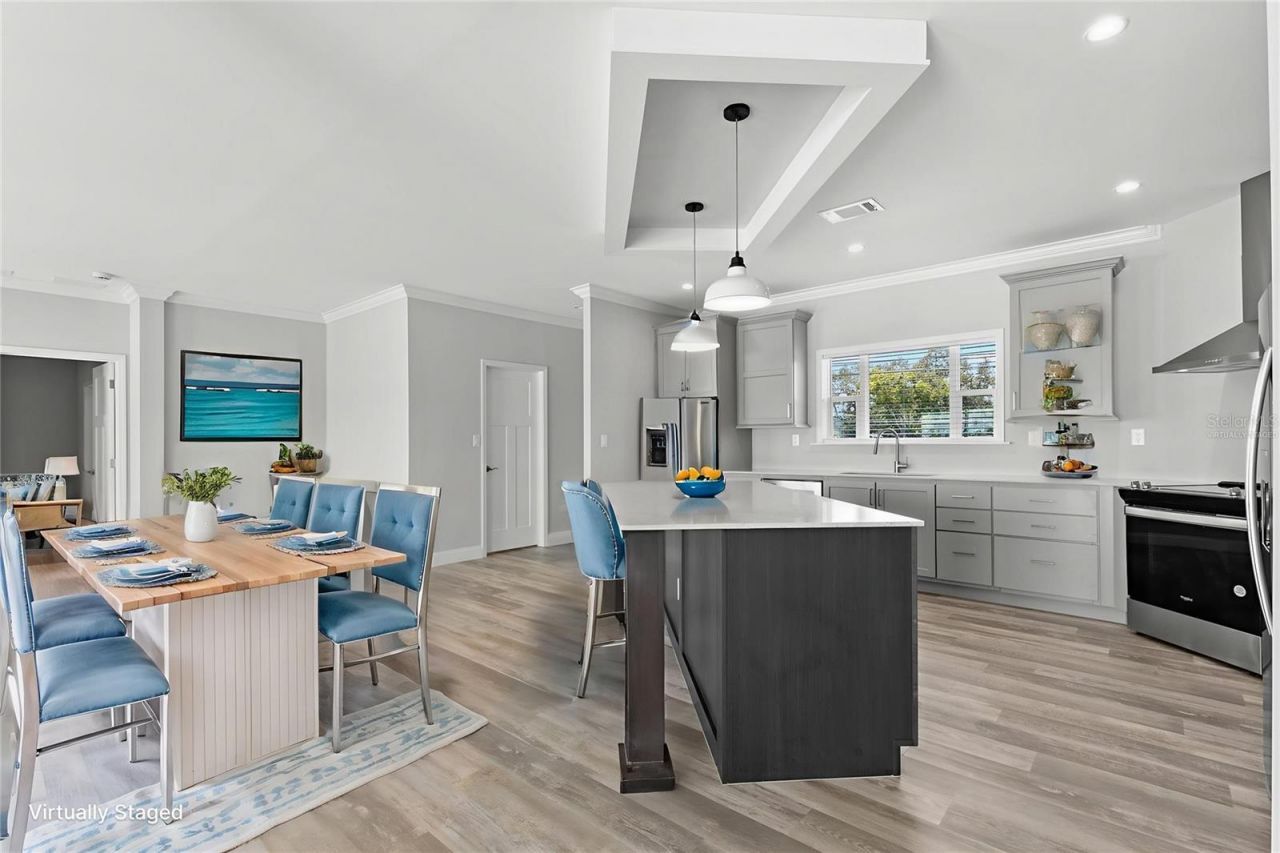 6924 Americana Drive Ne, Unit 167, Saint Petersburg, FL 33702 Photo