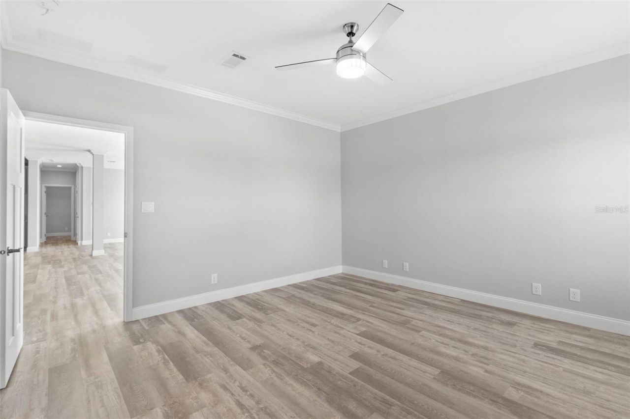 6924 Americana Drive Ne, Unit 167, Saint Petersburg, FL 33702 Photo