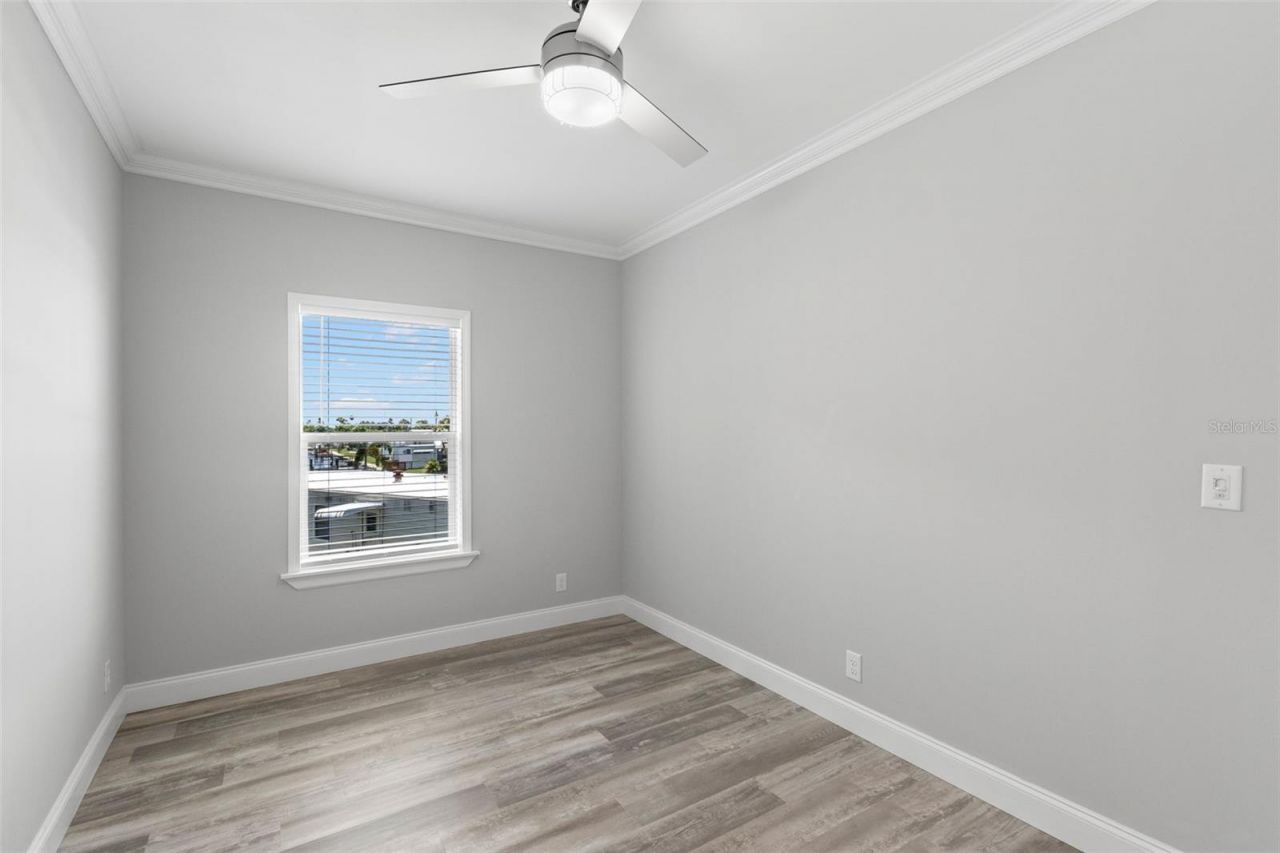 6924 Americana Drive Ne, Unit 167, Saint Petersburg, FL 33702 Photo