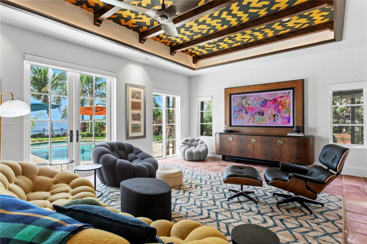 501 Brightwaters Boulevard Ne, Saint Petersburg, FL 33704 Photo