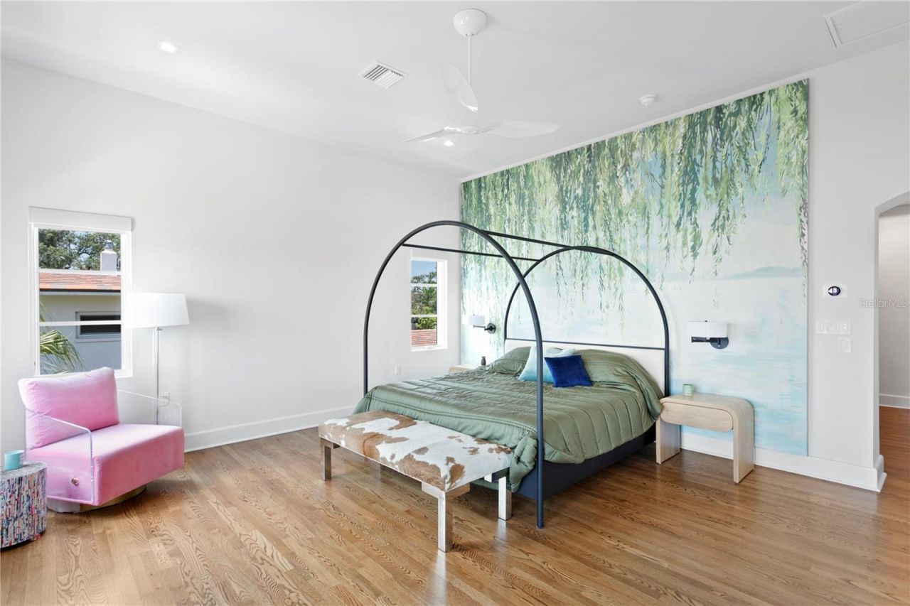 501 Brightwaters Boulevard Ne, Saint Petersburg, FL 33704 Photo