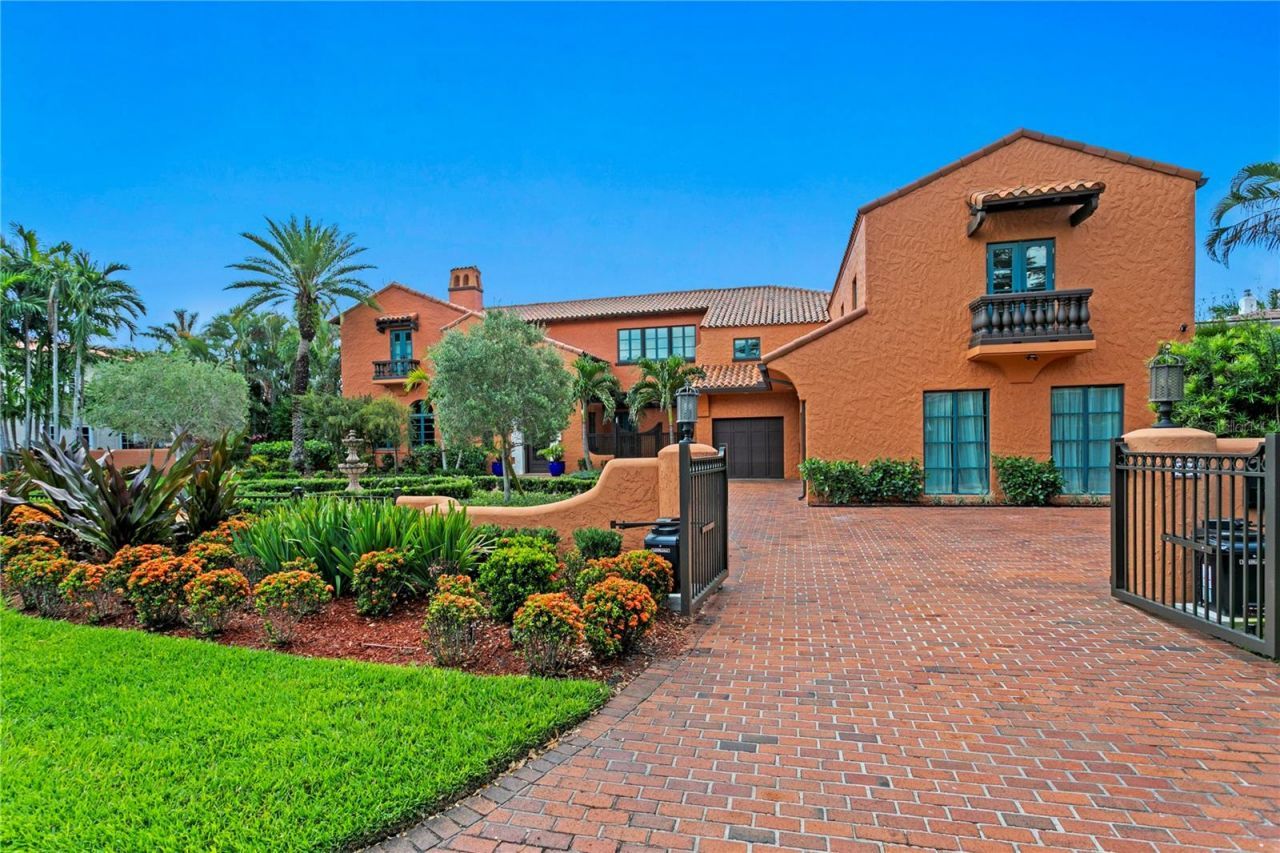 501 Brightwaters Boulevard Ne, Saint Petersburg, FL 33704 Photo