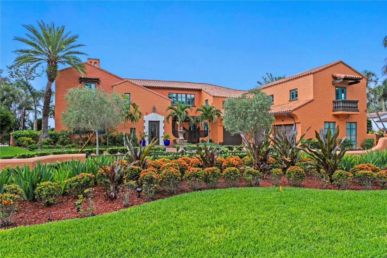 501 Brightwaters Boulevard Ne, Saint Petersburg, FL 33704 Photo