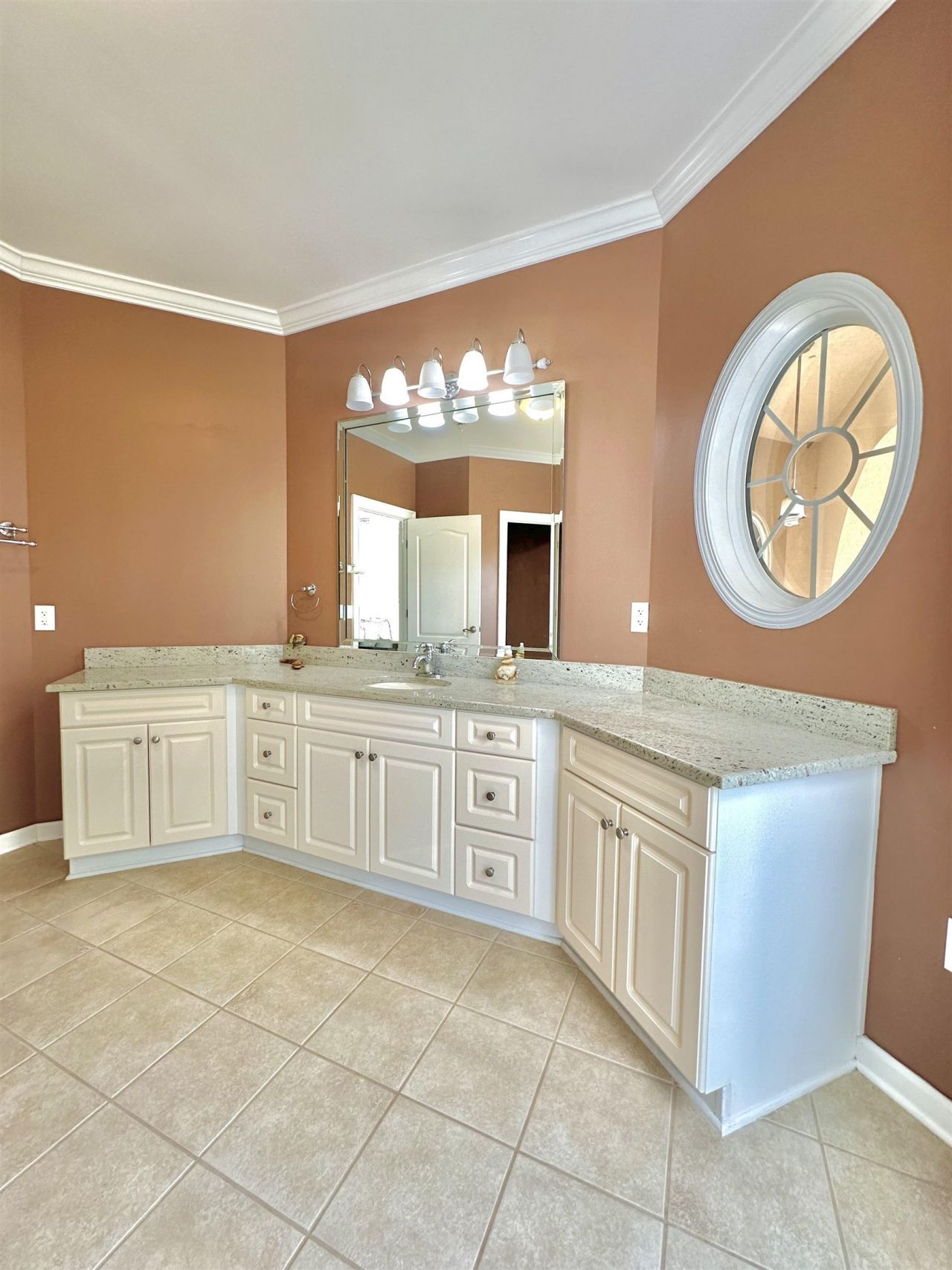 10 Yvonne Court, Havana, FL 32333 Photo