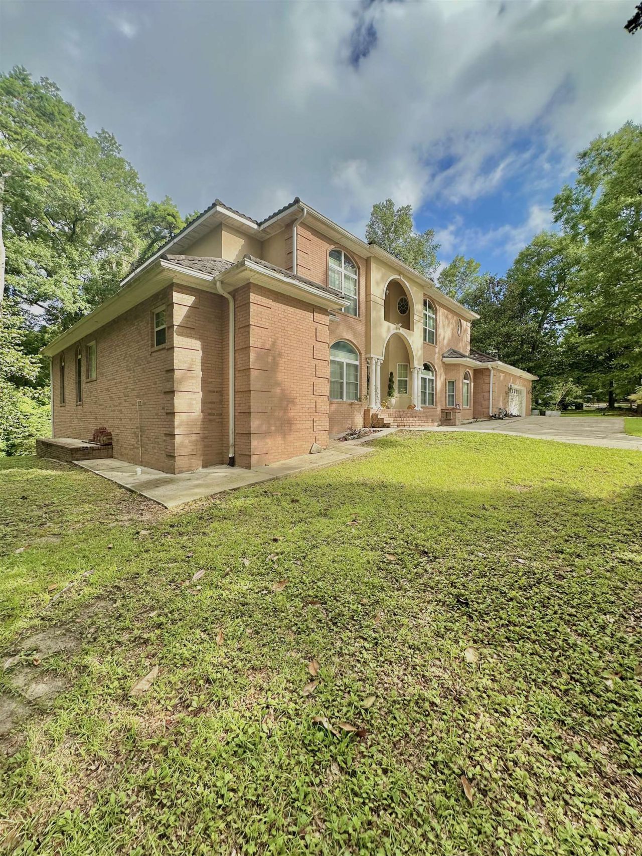 10 Yvonne Court, Havana, FL 32333 Photo