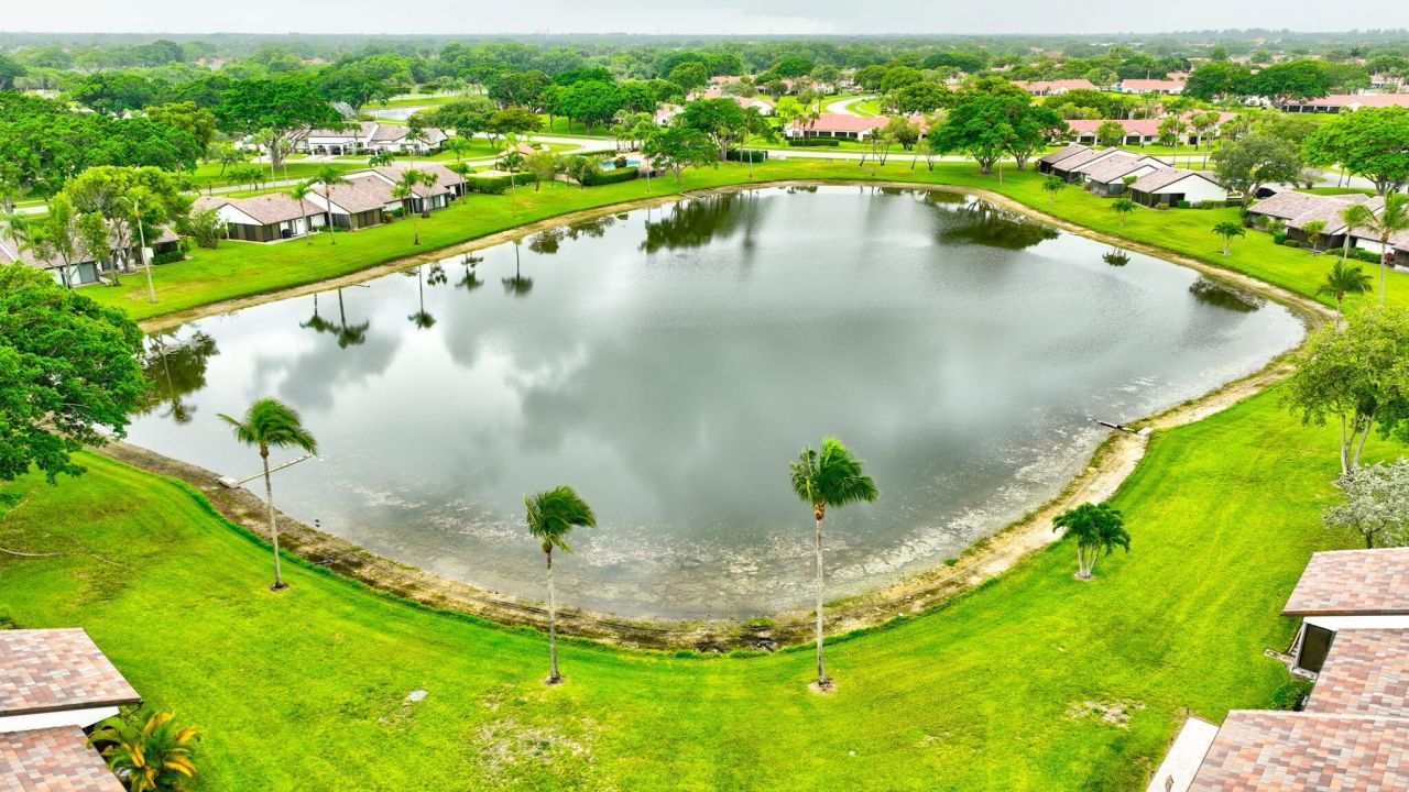 5707 Parkwalk Circle E, Boynton Beach, FL 33472 Photo