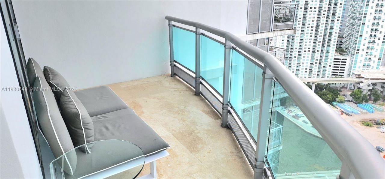 350 S Miami Ave, Unit 3214, Miami, FL 33130 Photo