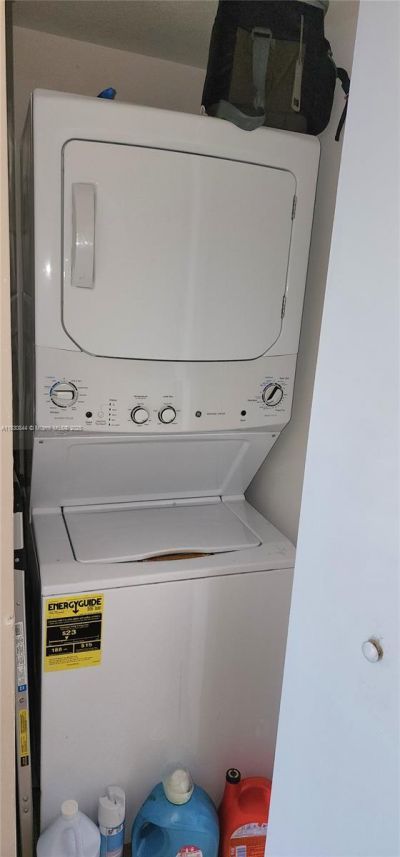 350 S Miami Ave, Unit 3214, Miami, FL 33130 Photo