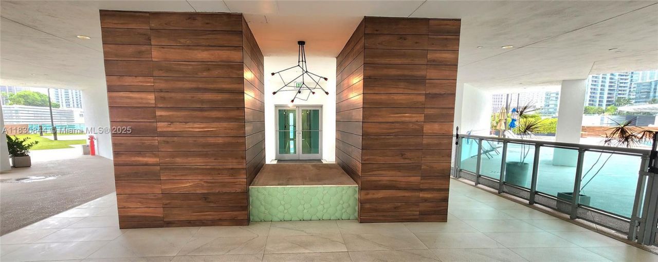 350 S Miami Ave, Unit 3214, Miami, FL 33130 Photo