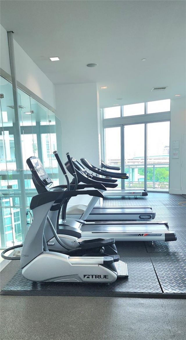 350 S Miami Ave, Unit 3214, Miami, FL 33130 Photo