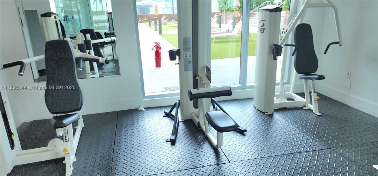 350 S Miami Ave, Unit 3214, Miami, FL 33130 Photo