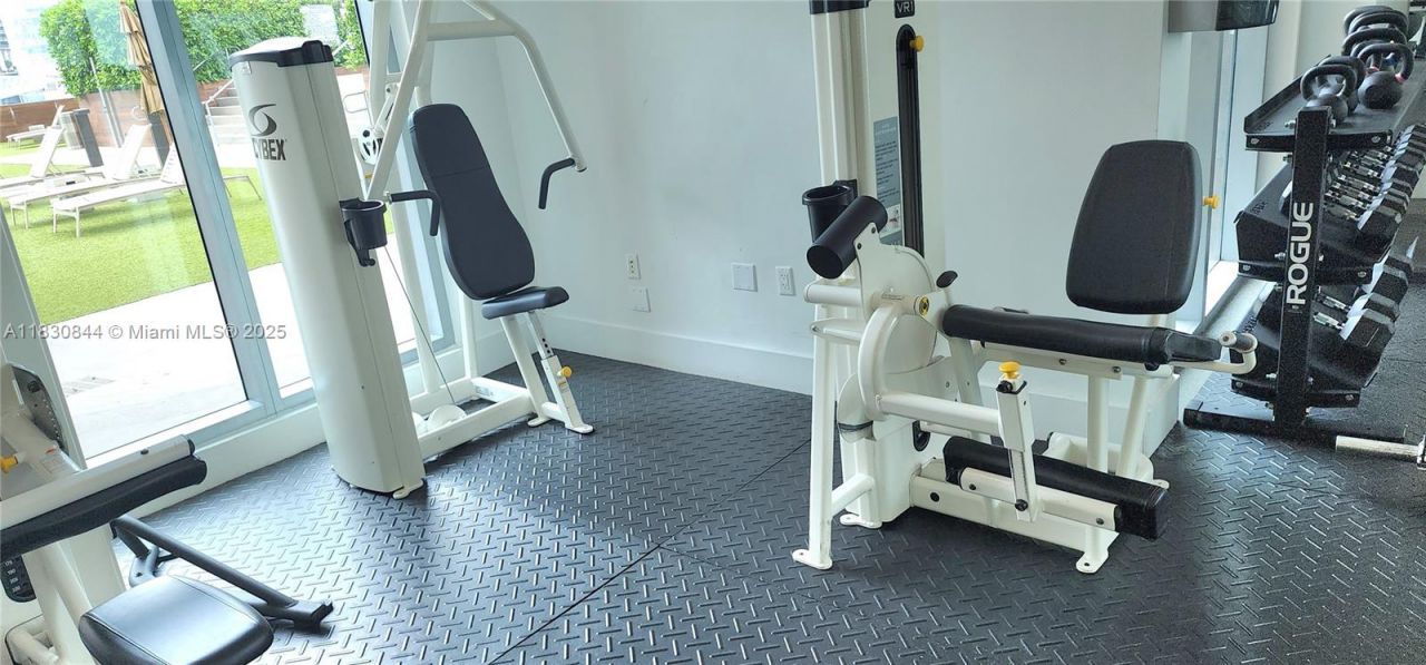 350 S Miami Ave, Unit 3214, Miami, FL 33130 Photo