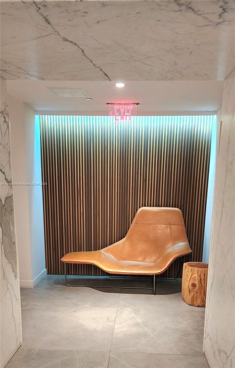 350 S Miami Ave, Unit 3214, Miami, FL 33130 Photo