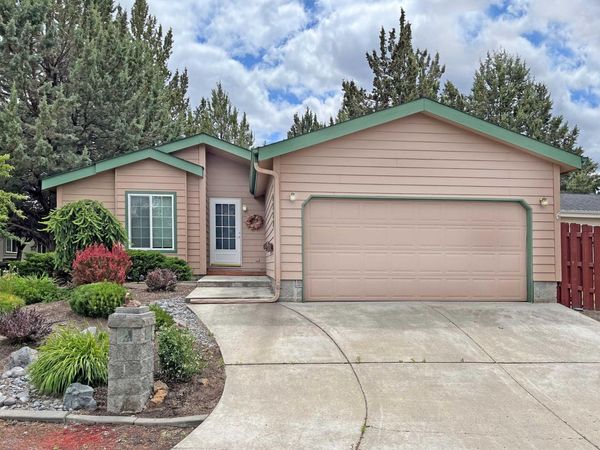 2567 NE Rosemary Drive, Bend, OR 97701